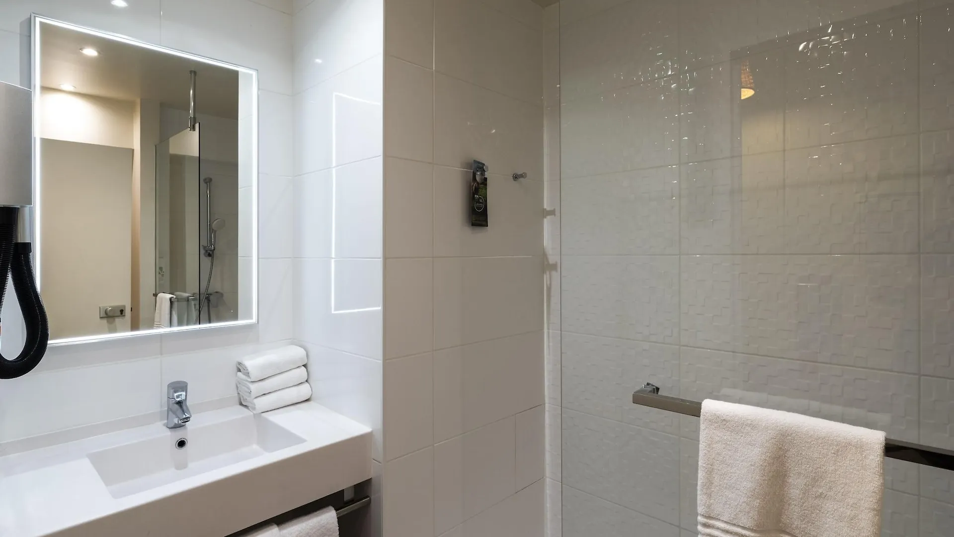 Ibis Styles Parc Des Expositions De Villepinte Roissy-en-France 3*,  Francia