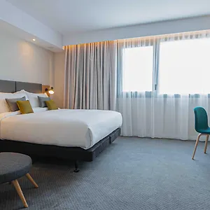 Hotel Paris Cdg Airport An Ihg, Roissy-en-France